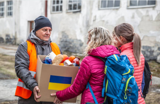 Blue Bird helps feed displaced persons in Kryvyi Rih